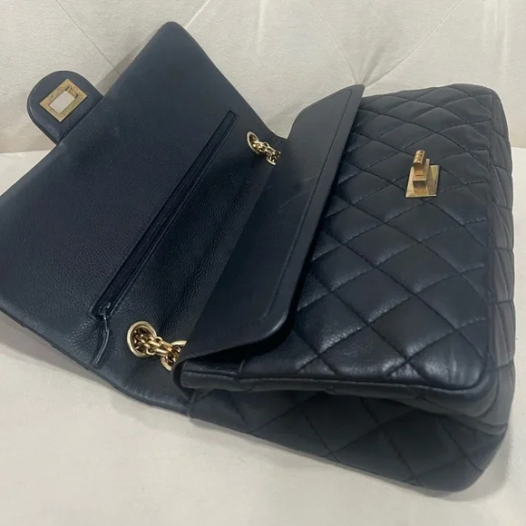 Chanel Double Flap Calfskin Reissue 2.55 Medium Bag - Picture 5 of 12